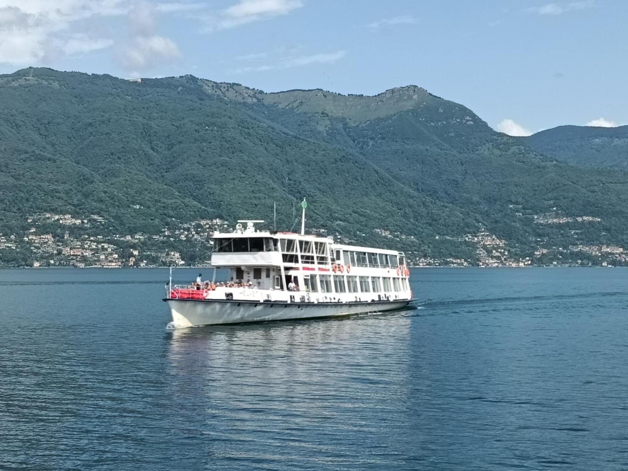 Appartamento Gianna Porto Valtravaglia Dış mekan fotoğraf